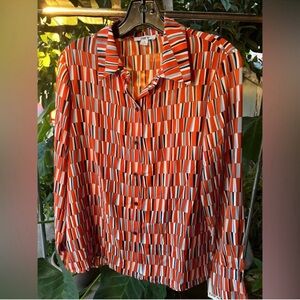 NWT Bar III pattern button down long sleeve blouse